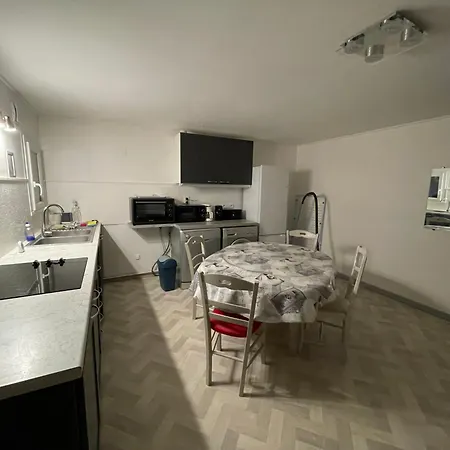 Au Coeur De St Lyphard Appartement